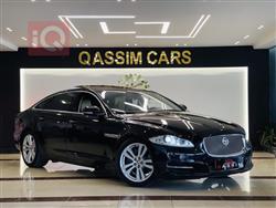 جاكوار XJ